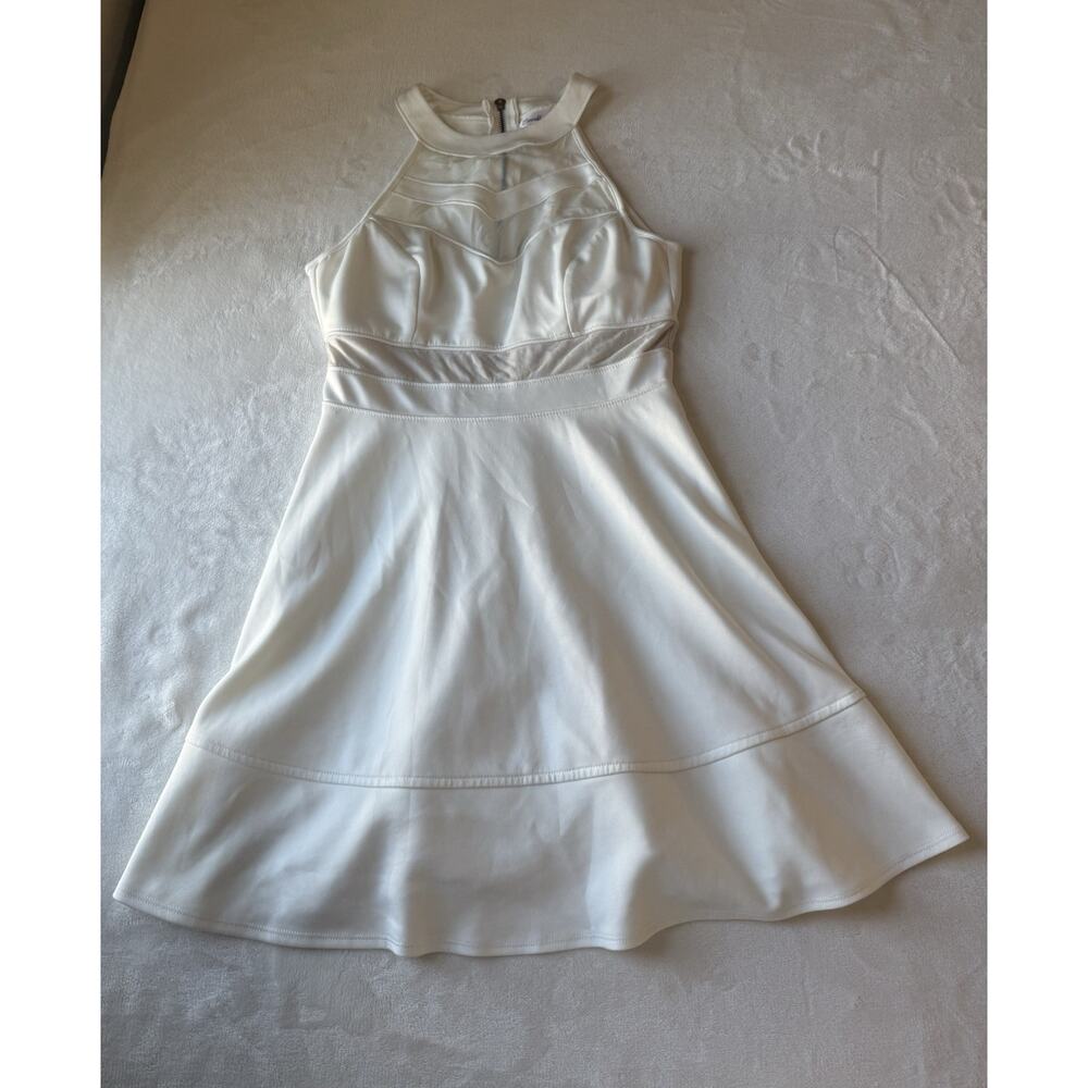 Emerald Sundae White Mesh Halter Sleeveless Fit & Bra Flare Knee Length Dress M
